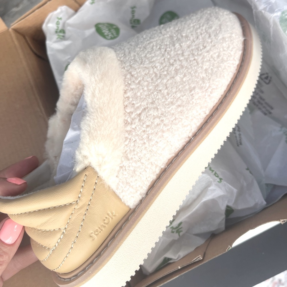 Sanuk Cozy Vibe slipper